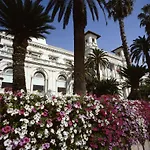 فندق دي باريس 4*