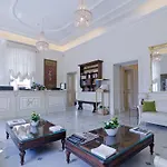 فندق دي باريس