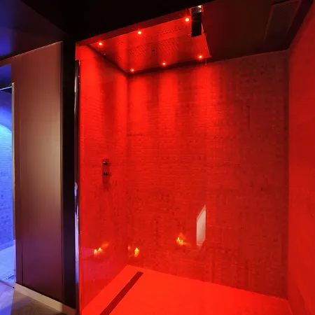 De Paris Otel